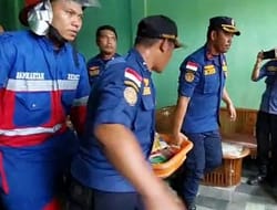 Jatuh di Kamar Mandi, Wanita Obesitas 130 Kg Dievakuasi Tim Damkar Jambi Selama 1 Jam 20 Menit