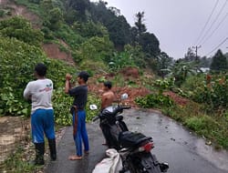 Lembah Bomban dalam Deru Longsor: Warga Bertahan di Tengah Duka